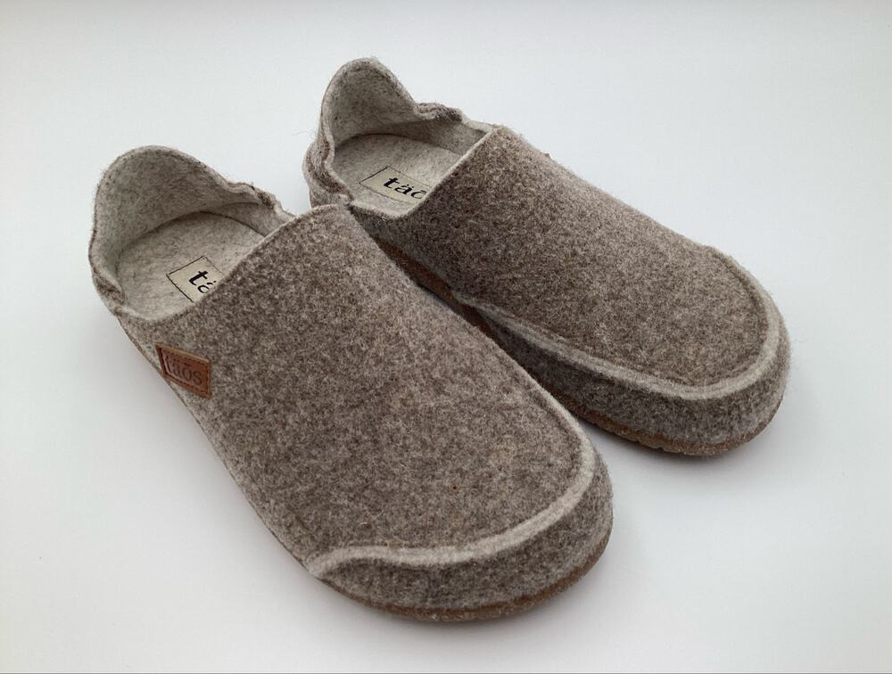 Taos Convertawool Wool Clogs Slippers Warm Sand Size EU 38 US 7.5 - 8